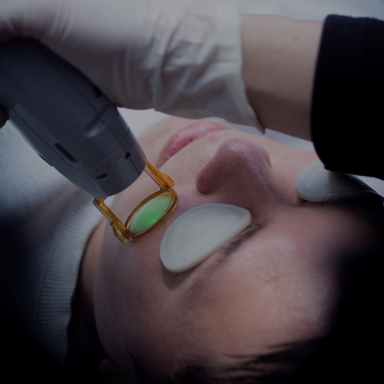 効果第一主義の医療ヒゲ脱毛。