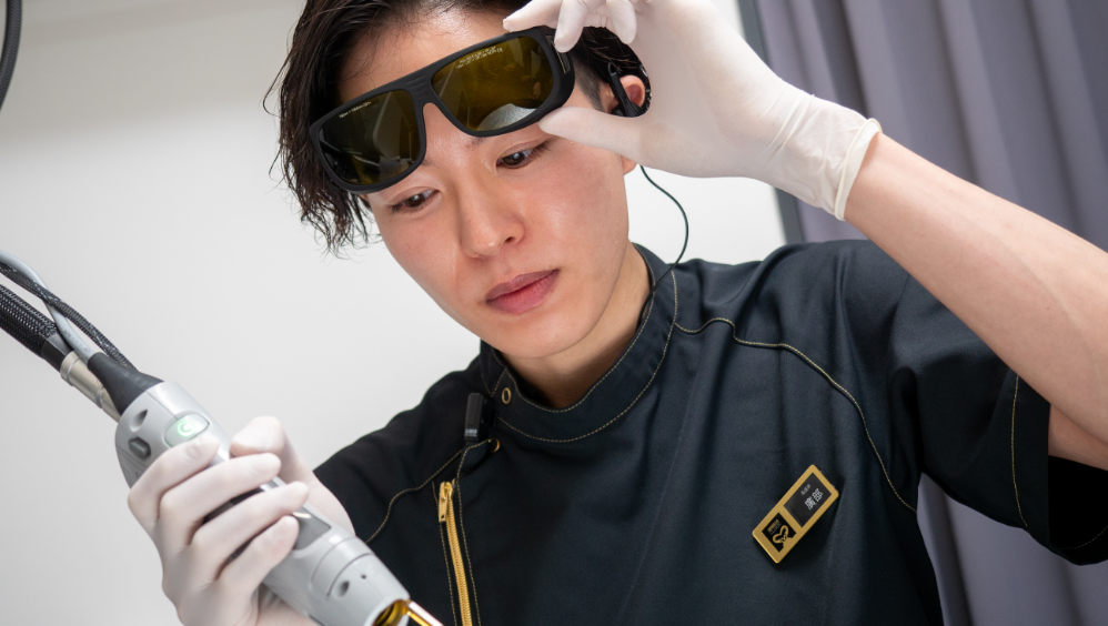 100％男性看護師が対応