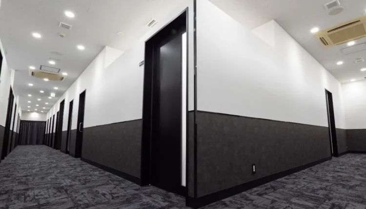 ゴリラクリニック千葉院の廊下